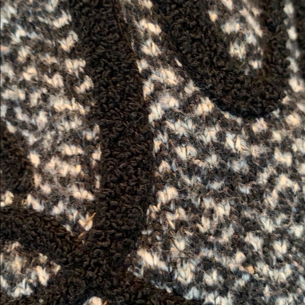Sweatshirt - Picture 3 of 6